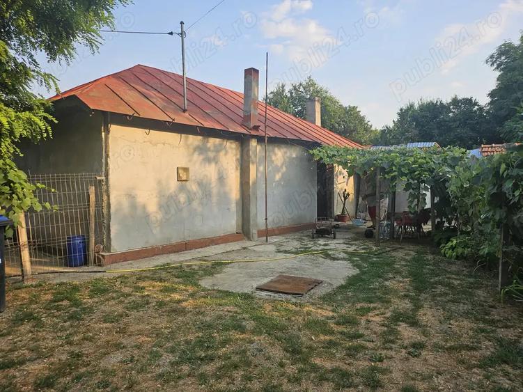 Casa de vanzare + teren ieftina - 4