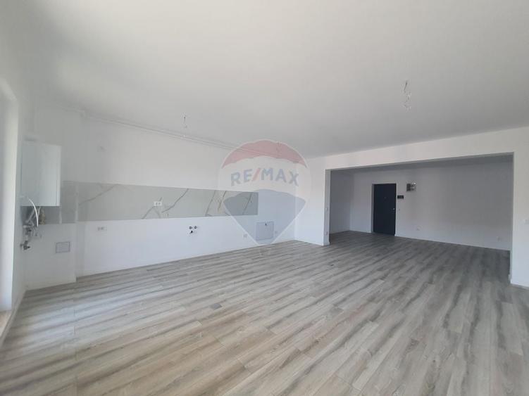 Apartament cu 2 camere de v&acirc;nzare &icirc;n bloc nou zona Mioritei - 5