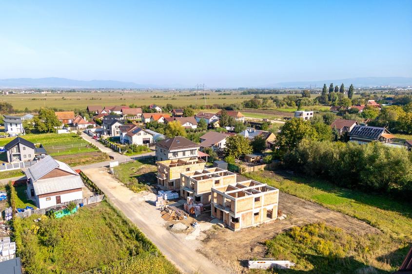 Case Stupini, 5 camere, 2026, priveliște spre Tâmpa, P+E, 470 mp teren - 24