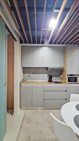 Apartament cu priveliste catre ape si parcare privata in White Tower Mamaia - 8