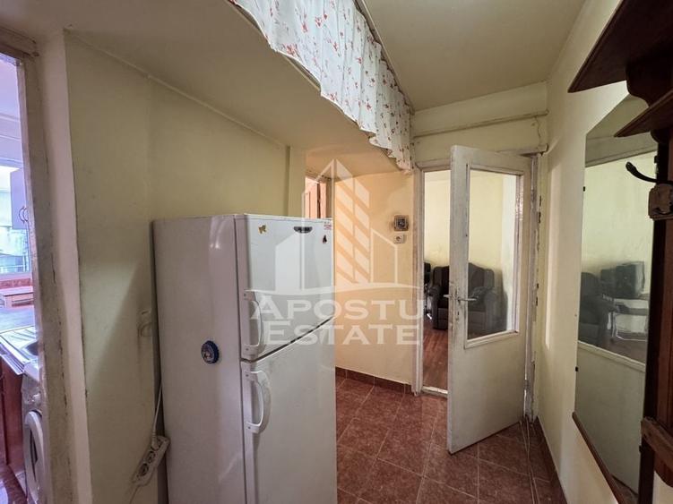 Apartament 2 camere , semidecomandat, 37mp utili, et.4/4, zona Sagului - 8