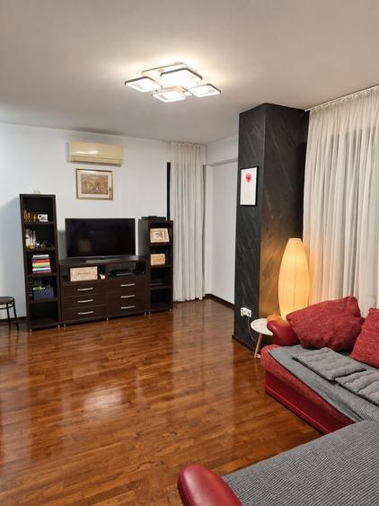Apartament cu 2 camere semidecomandat în 13 Septembrie