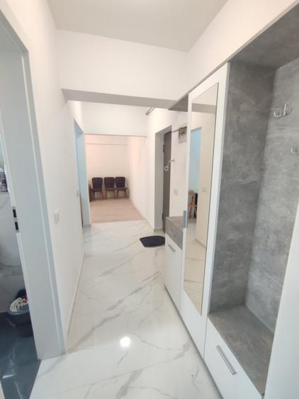 Apartament cu 2 camere decomandat, mobilat în Păcurari