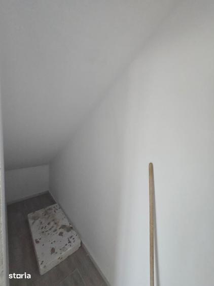 Casă cu 3 camere cu Teren 170 Mp în Mașloc