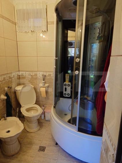 Casă individuală cu 6 camere cu Teren 300 Mp în Codlea