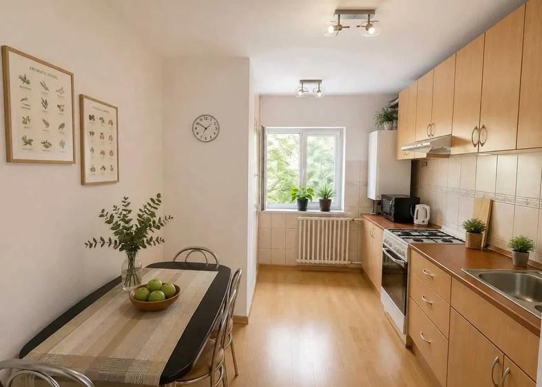 Apartament cu 4 camere decomandat, mobilat în Gheorgheni