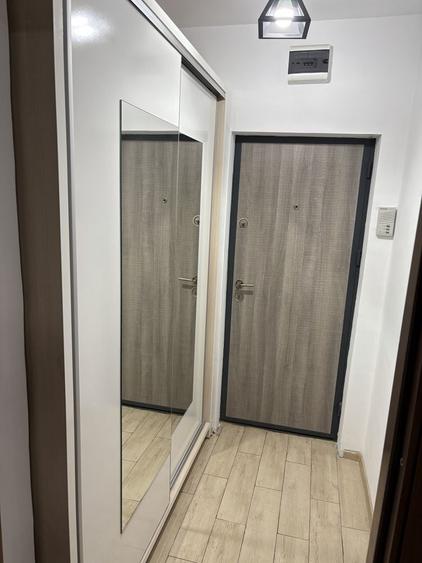 Garsonieră decomandată în Craiovei