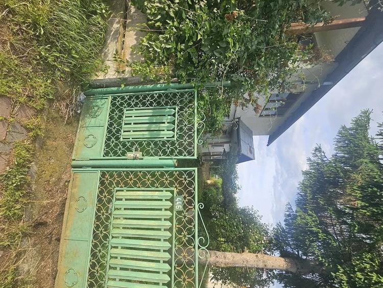 Casă cu 4 camere cu Teren 1486 Mp în Central