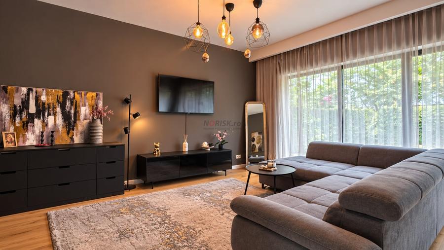 Casă individuală cu 4 camere cu Teren 200 Mp în Corbeanca