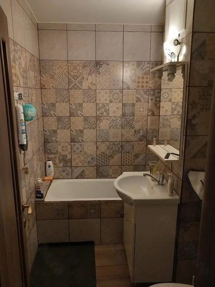Garsonieră decomandată în Central