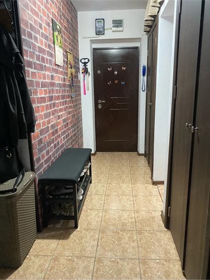 Apartament cu 2 camere nedecomandat în Basarabia