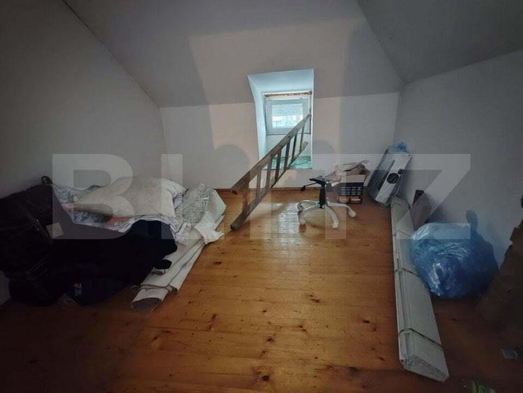 Casă cu 4 camere cu Teren 1700 Mp în Surduc