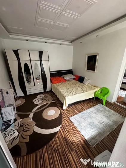 Casă cu 5 camere cu Teren 165 Mp în Stadion