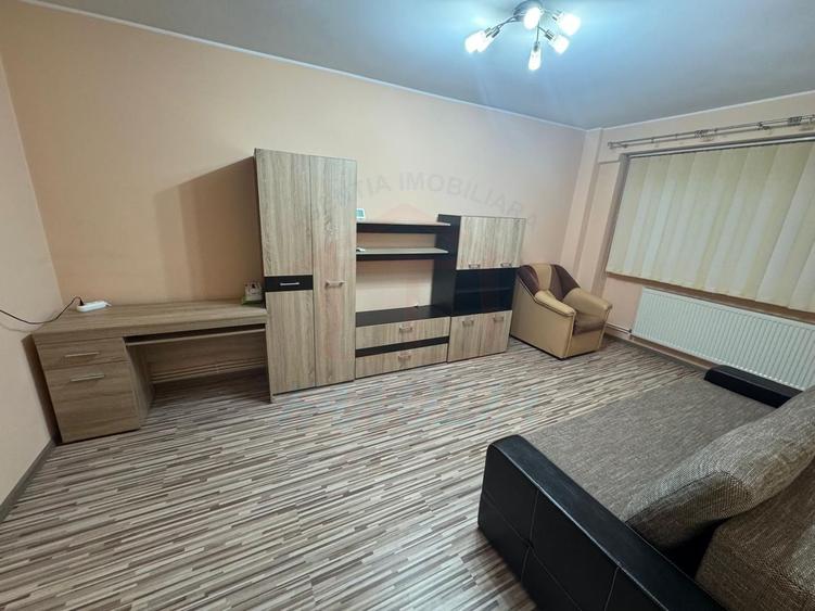 Garsonieră decomandată, mobilată în Mazepa 2