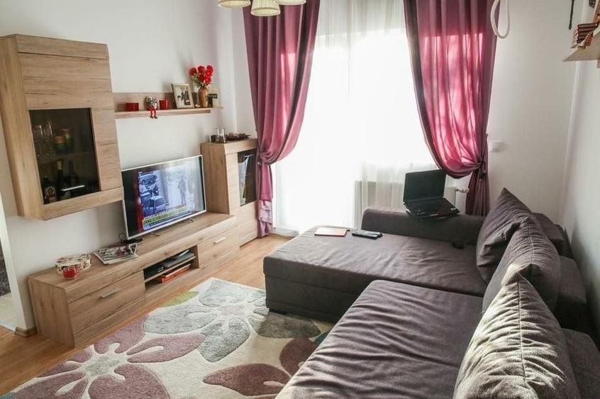 Apartament cu 2 camere semidecomandat, mobilat în Energia