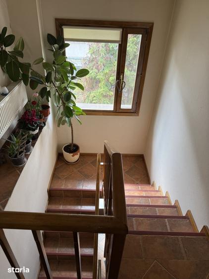 Apartament cu 3 camere în Păcurari