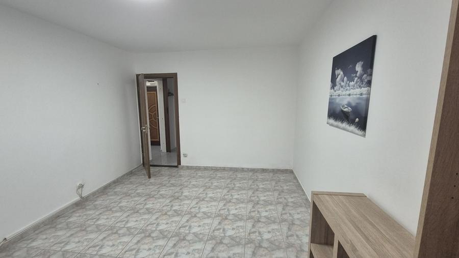 Garsonieră decomandată în Moșilor