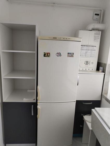 Apartament cu 2 camere decomandat în Exterior Vest