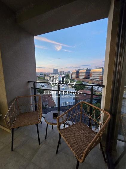 Apartament cu 2 camere semidecomandat, mobilat în Central