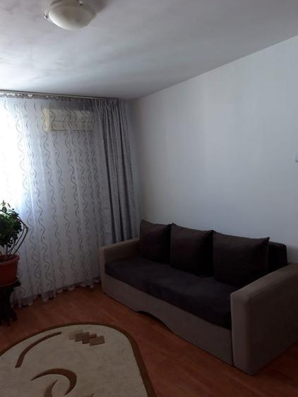Garsonieră decomandată în Cățelu