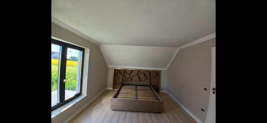 Casă cu 4 camere cu Teren 500 Mp în Sfântu Ilie