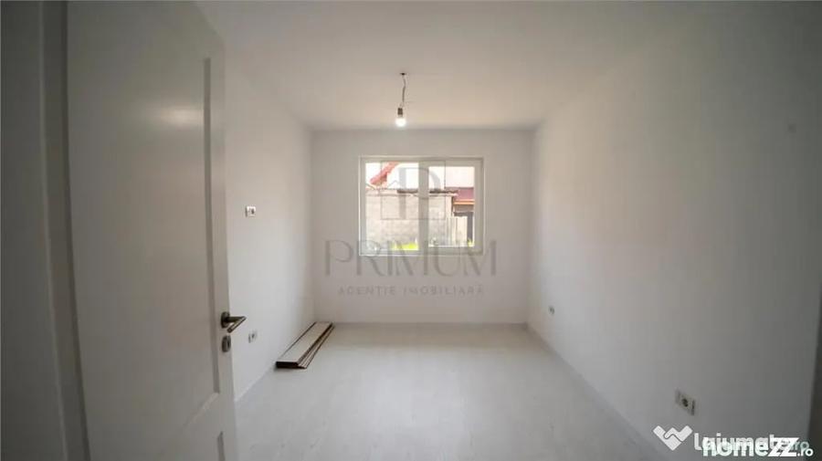 Casă cu 4 camere cu Teren 330 Mp în Central