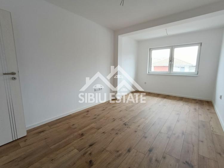 Apartament cu 2 camere decomandat în Șelimbăr