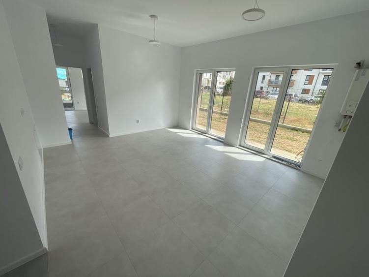 Apartament cu 2 camere în Florești