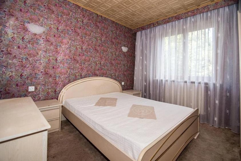 Inchiriere - Apartament 3 camere - Zona Centrala - 1