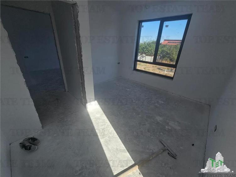 Vila lux 4 camere+mansarda 52mp in Chiajna - 9