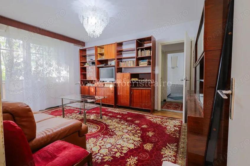 Apartament 2 camere de vanzare in centrul Mangaliei la doar ca?iva pa?i de mare ?i Portul Turistic