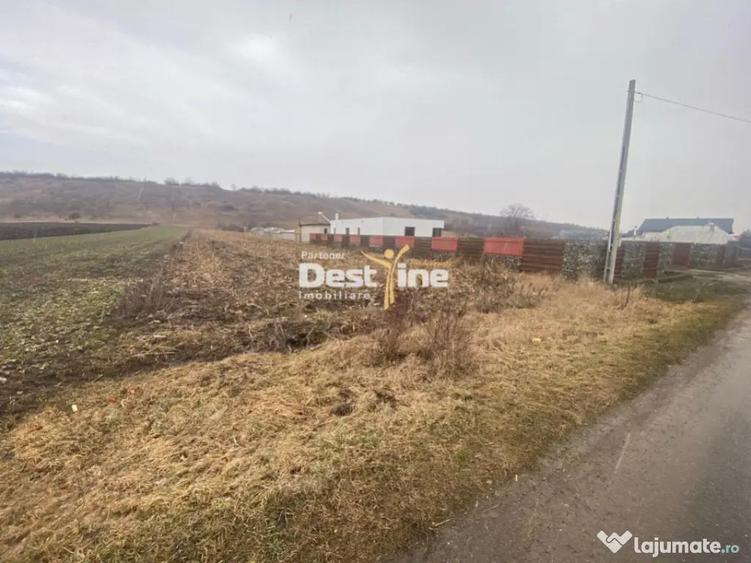 Teren de vanzare Girov 24.500 Euro 3200MP - 2
