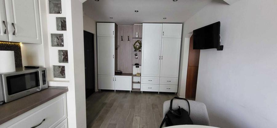 Inchiriez apartament 2 camere - 1