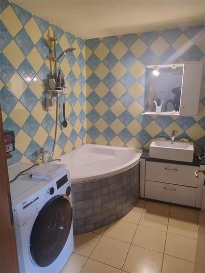 RECO Casa 4 camere, Central - 13