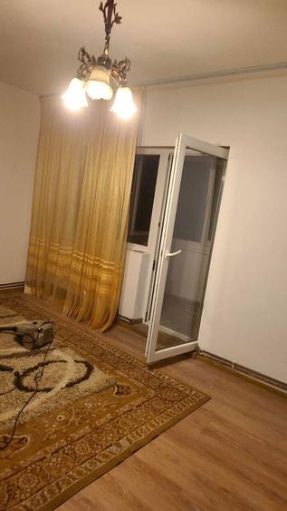Vand apartament 3 camere - 10