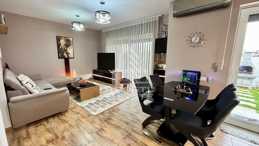 Duplex despartit prin carport in zona centrala, finisaje premium