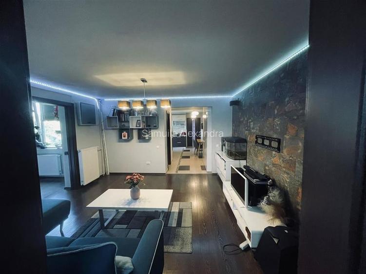 Apartament cu 3 camere decomandat în Decebal Apartament cu 3 camere decomandat în Decebal