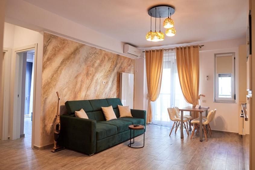 Apartament cu 2 camere de închiriat în Mamaia – Vedere la mare, aproape de Lidl - 1
