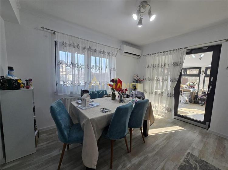 Duplex mobilat si utilat  - 4 camere -2 bai - pod -10 min de STV - 10