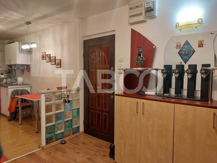 Apartament 55 mpu mobilat utilat 3 camere 2 balcoane pivnita Cisnadie - 8