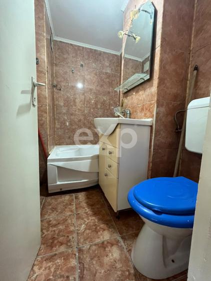Apartament cu 2 camere nedecomandat, mobilat în Central