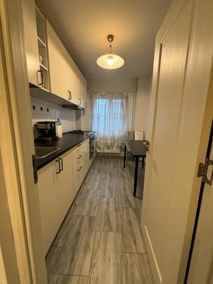 2 camere Pantelimon decomandat, inst. schimb., et. 3, an 1984, 55 mp - 1