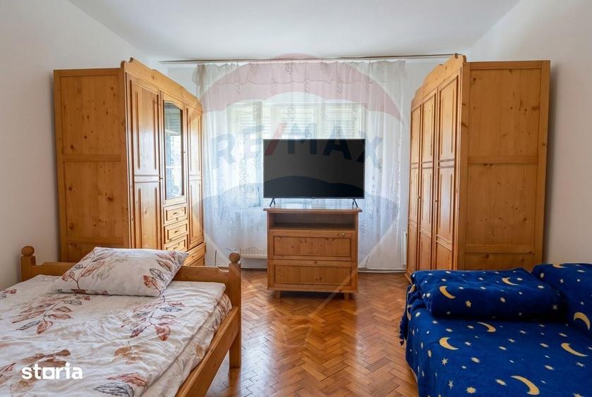Casă cu 4 camere cu Teren 333 Mp în Mihai Viteazu