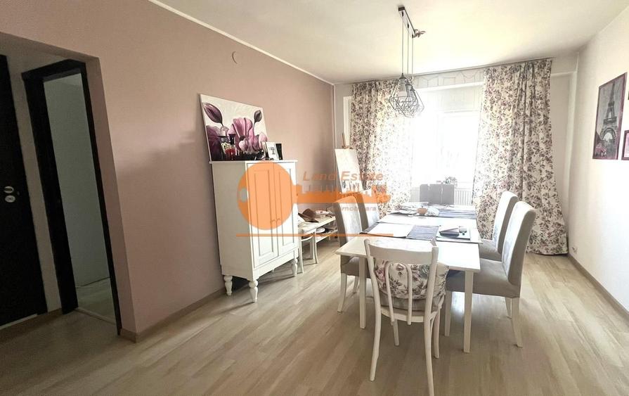 Apartament 4 camere Zona 13 Septembrie &acirc; Sebastian - 4