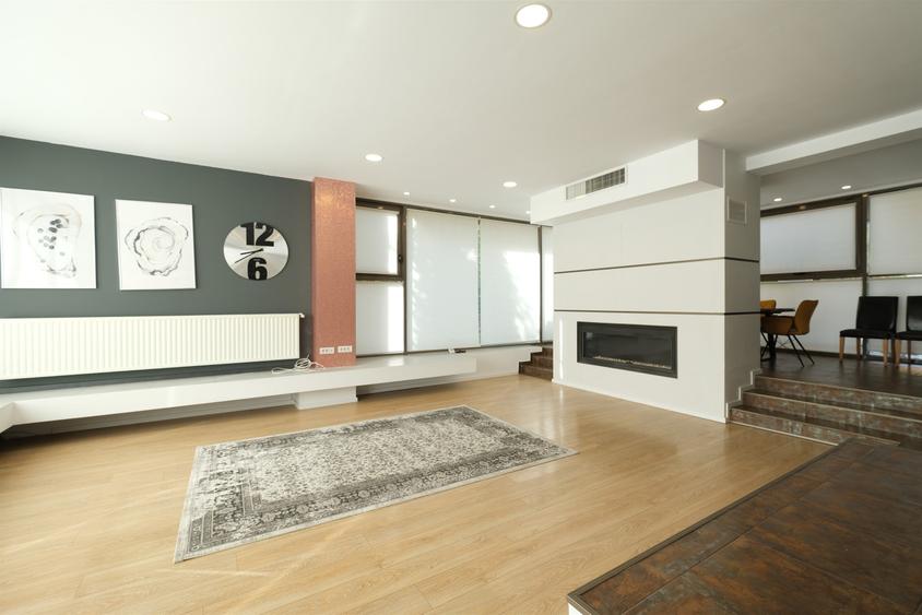 OTOPENI, Vila exclusivista P+E - 6 camere, 4 bai  cu piscina - 2