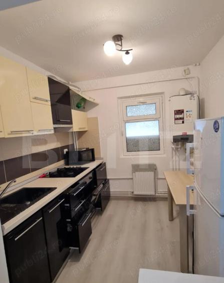 Apartament 3 camere, 60 mp, zona Palas Mall - 1