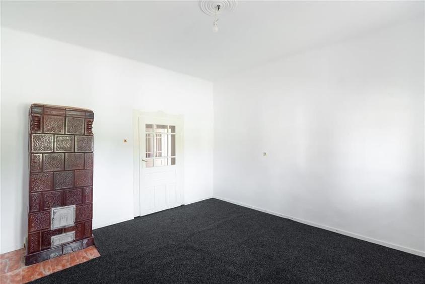 Teren mare cu 2 case si front la 2 strazi in Tamaseu - 4