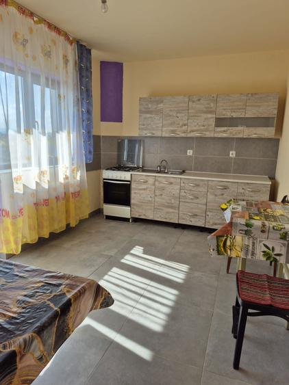 Inchiriez apartament cu doua camere - 2