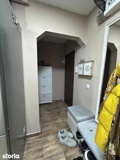 Apartament cu 4 camere, renovat complet - 6