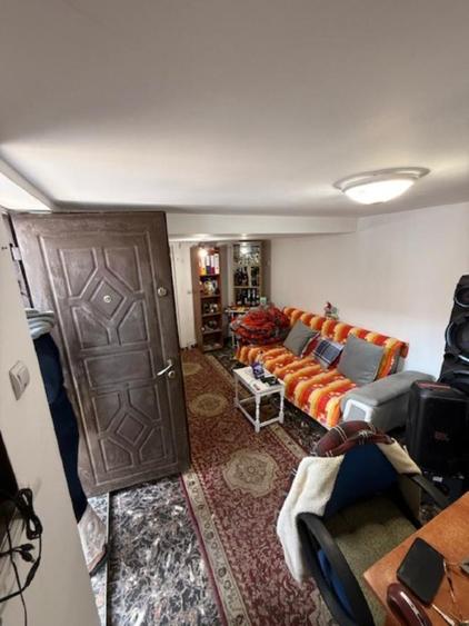 DIRECT PROPRIETAR Casă la curte în București, Sector 5 Salaj - 1